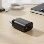 Oryginalna ładowarka sieciowa Shudder gniazdo USB + 2x USB-C PD QC GaN 65W czarna 5V/3A 9V/3A 12V/3A -109740